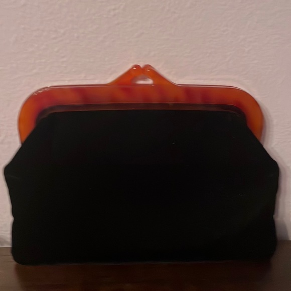 Black Velvet Koret Clutch Evening Bag Orange Plastic Closure Double Mirror - Picture 1 of 5